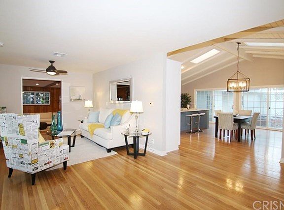 4th image of 2274 Barbara Dr