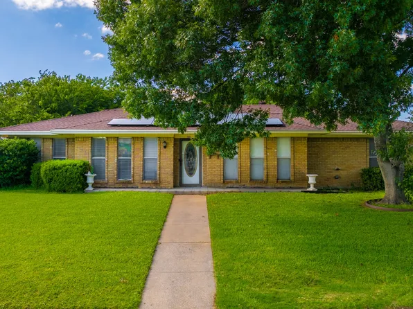 1241 College Pkwy, Lewisville, TX 75077