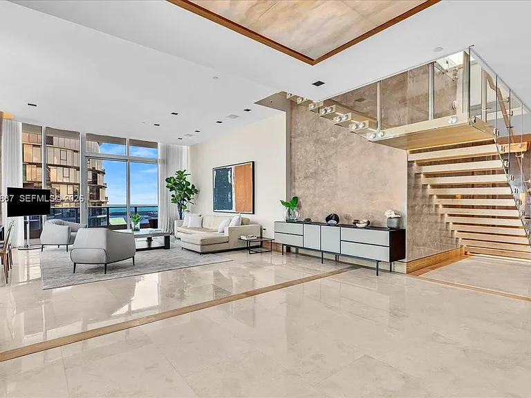 200 Biscayne Boulevard Way #Penthouse 5401 — Photo 7