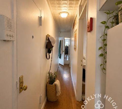 4th image of 473 Bergen St APT 1