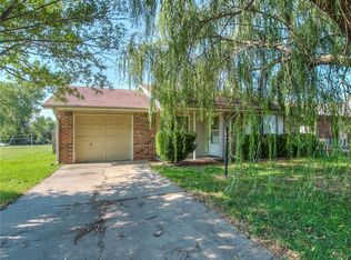 1819 W Midland St, Shawnee, OK 74804