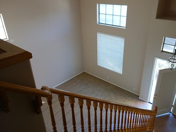 entry way/living room