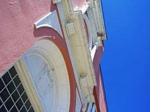 Drake Plaza Apartments — Photo 15