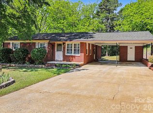 169 Shamrock St NE, Concord, NC 28025