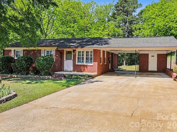 169 Shamrock St NE, Concord, NC 28025