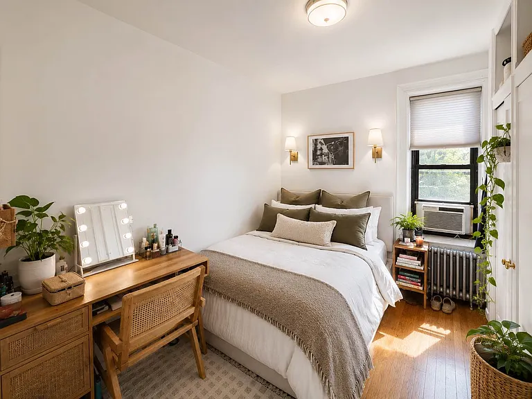37A Bedford St #23 — Photo 4