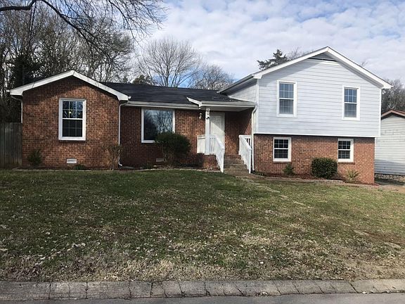 3rd image of 3001 Goodwin Dr