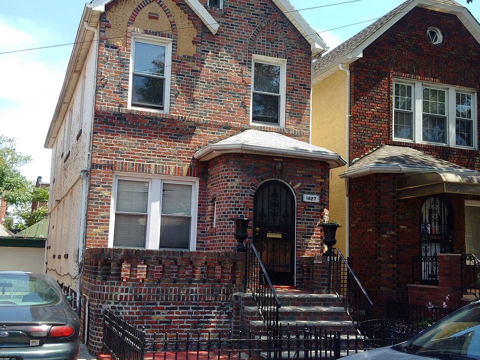 1st image of 1427 E 45th St
