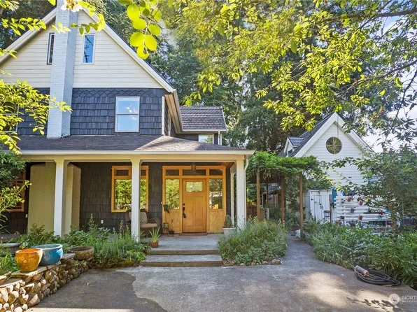 4620 88th Avenue SE, Mercer Island, WA 98040