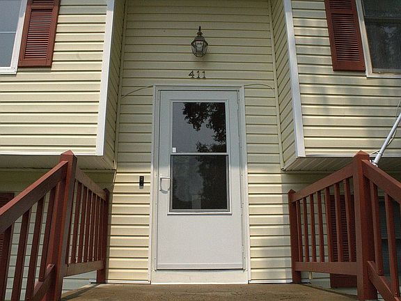 5th image of 411 Polk Dr