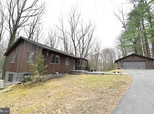 10209 Westford Dr, Vienna, VA 22182