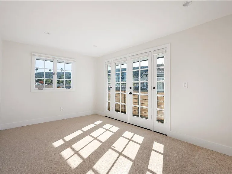 1498 La Linda Dr — Photo 22