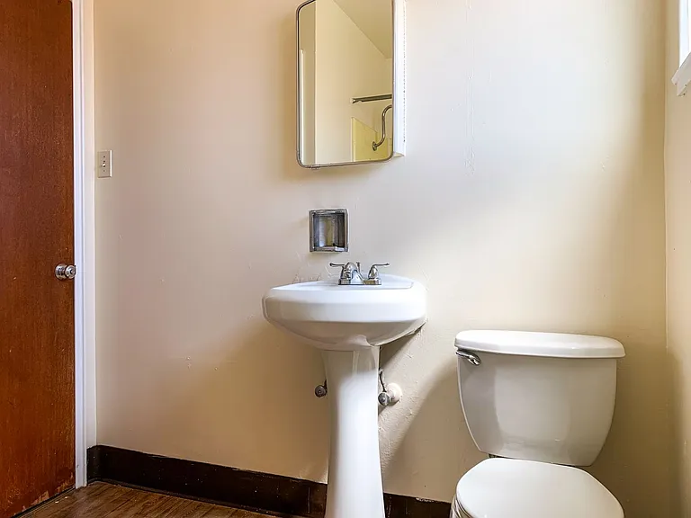 2 Bedroom with Hardwood Floors — Photo 33