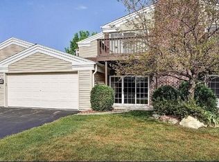 N16W26593 Tall Reeds Ln E, Pewaukee, WI 53072
