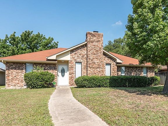 3rd image of 3113 Landover Dr