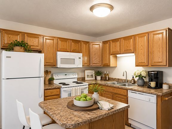 4th image of 1726 E Woodside Dr #8