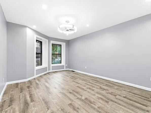316 Lewis Avenue image 1 of 4