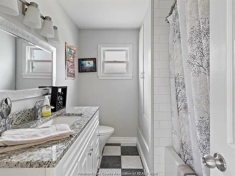 12341 Saint Denis St — Photo 21