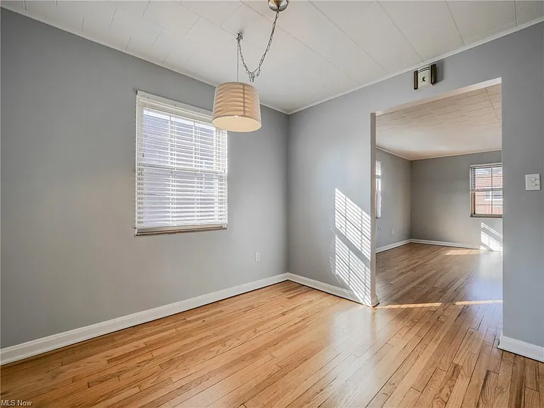 1351 Clarence Ave #3 — Photo 4
