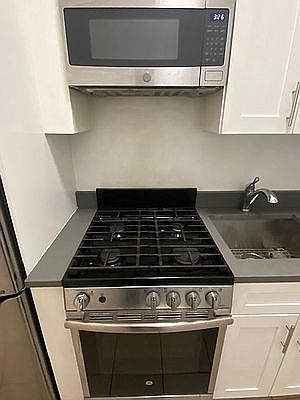 4th image of 175 W 81st St APT 2E