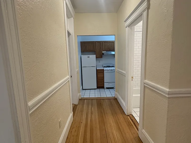 1183 Commonwealth Ave — Photo 6