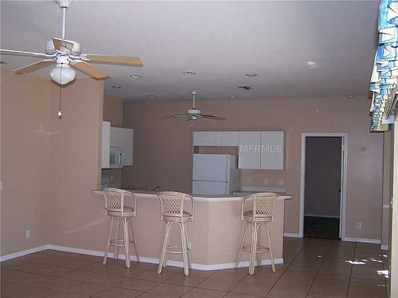 5th image of 1238 Red Oak Ln