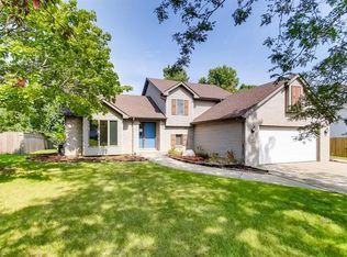 307 Rivers Edge Dr, Minooka, IL 60447