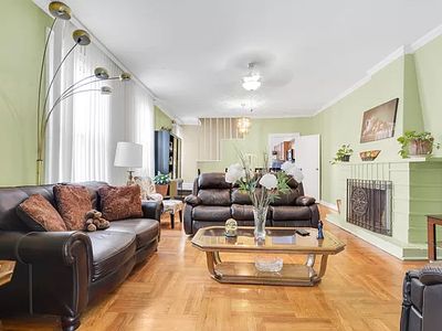 3233 Fenton Ave, Bronx, NY, 10469