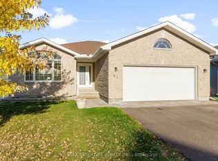 63 Bellwood Dr, Arnprior, ON K7S 0H3