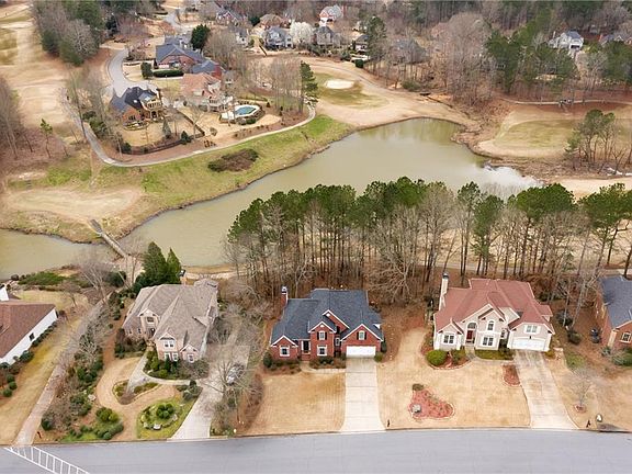 5th image of 6425 Sterling Dr