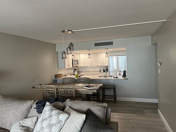 4th image of 450 S Gulfview Blvd APT 305