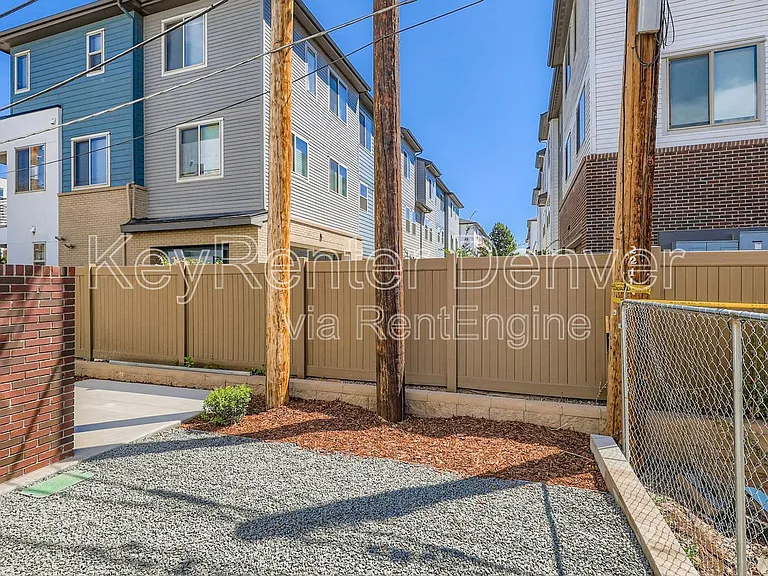 4100 E Warren Ave #5 — Photo 23