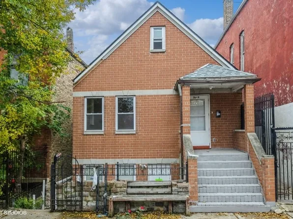 1649 W 21st St #1B, Chicago, IL 60608