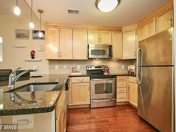 2nd image of 888 N Quincy St Unit 1303