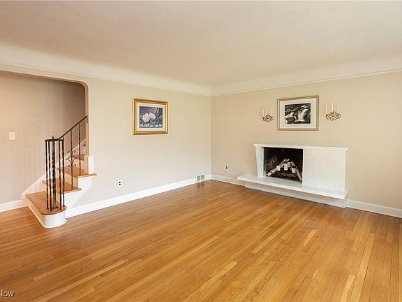 5th image of 2820 Wildflower Dr
