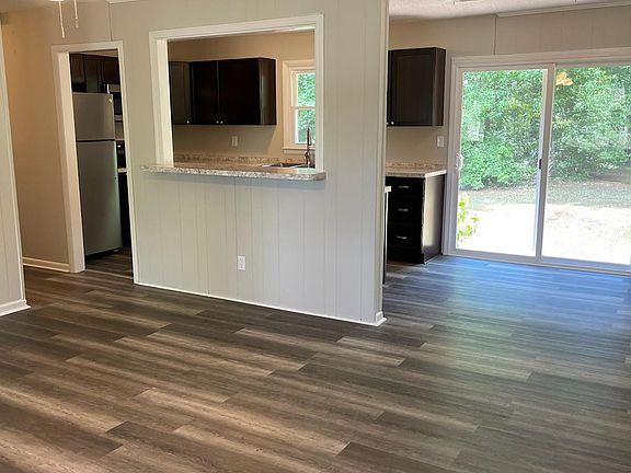 Living Room & Kitchen