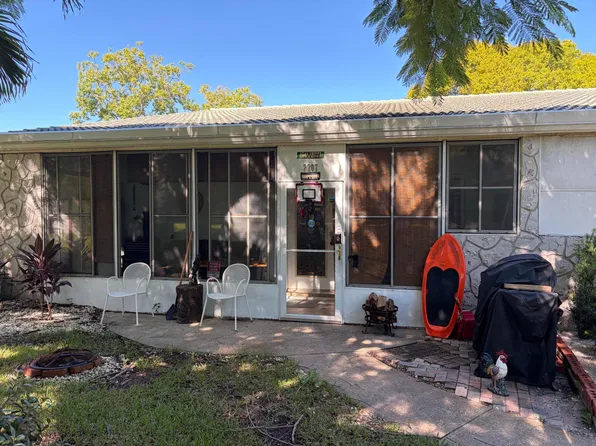 2207 SE LETHA Court, Stuart, FL 34994