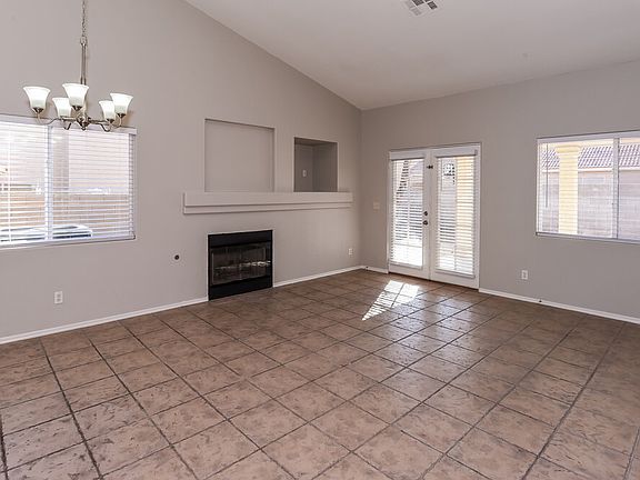 5th image of 2709 Windy Hills Ave