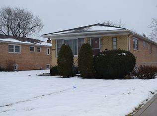 10526 S 81st Ave, Palos Hills, IL 60465