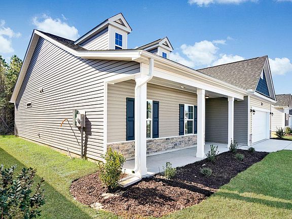 1796 Sapphire Drive-02 Compressed