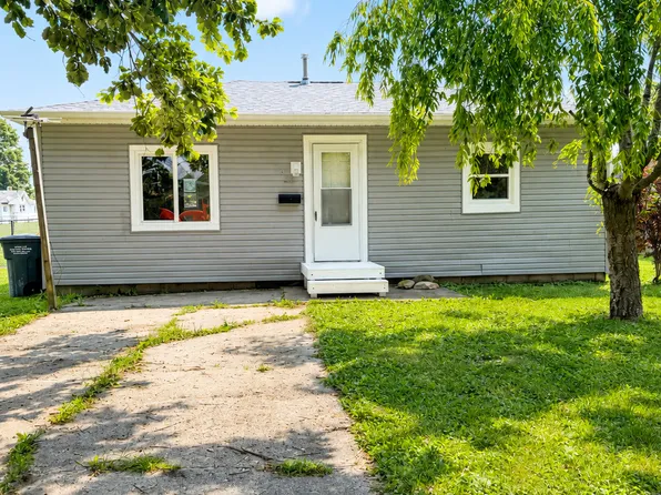 825 Oak St, Tipton, IN 46072