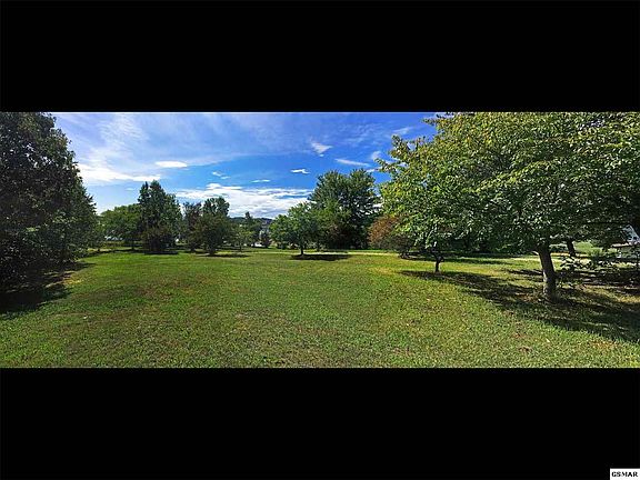 5th image of 1399 Lake Front Dr