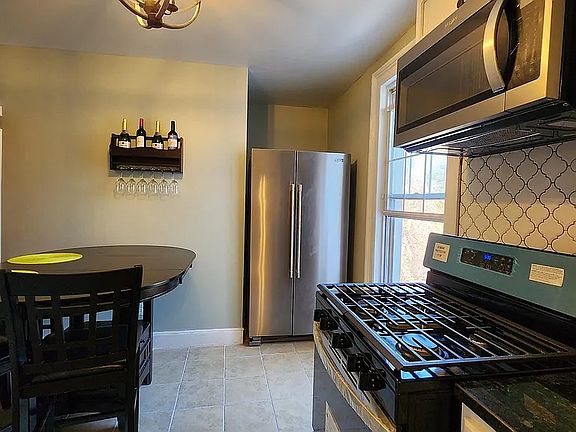 4th image of 80 Mountain Way APT 3