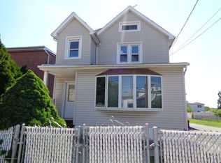 479 Morningstar Rd, Staten Island, NY 10303