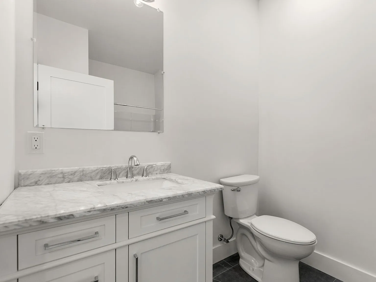 Residence at 581 — Photo 3