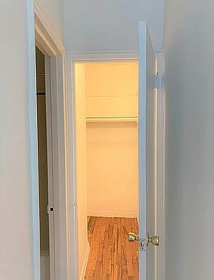 5th image of 423 E 83rd St APT D