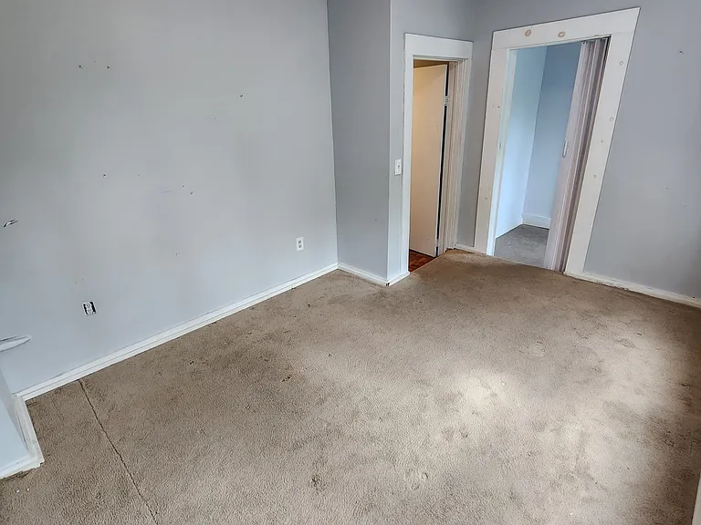 70 Champlin Ave #2 — Photo 1