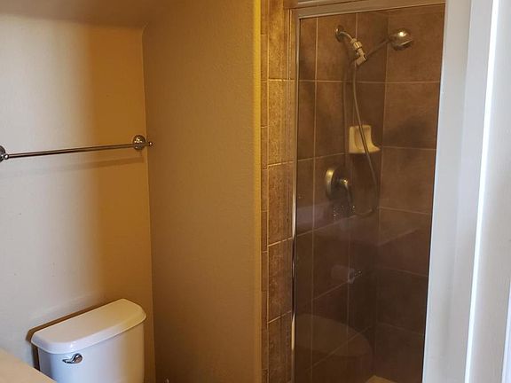 4th image of 3600 Silverwood Rd #1
