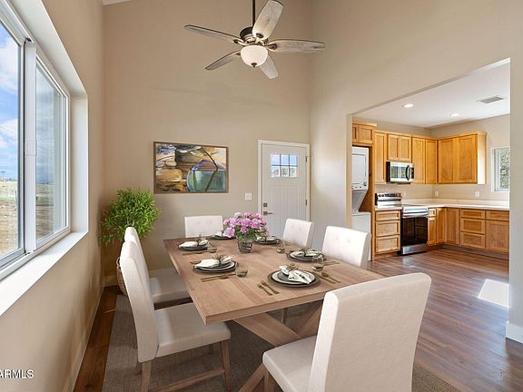 2nd image of 1441 N ROSE QUARTZ Drive