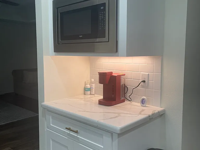 1325 N Grace St — Photo 11